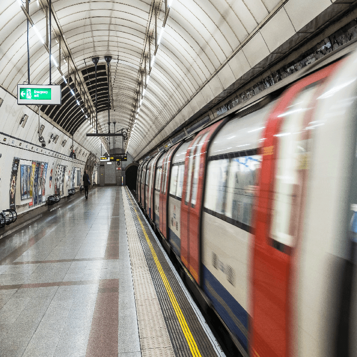 İngilizce Metro Diyalogları ve Kalıpları